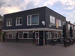 cafe 't wiefke Losser DatingOost singleparty singlesfeest singles vrijgezel alleenstaand datingsite dating oost DatingOost.nl datingbureau bemiddelingsbureau Sylvia Grunder matchmaker eigenaar DatingOost Getty Schepers oprichter 